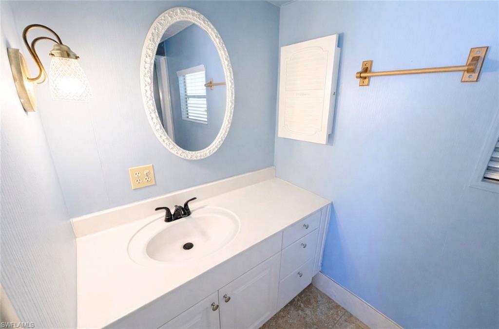 IMPERIAL HARBOR - Residential