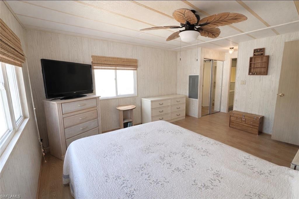 IMPERIAL HARBOR - Residential