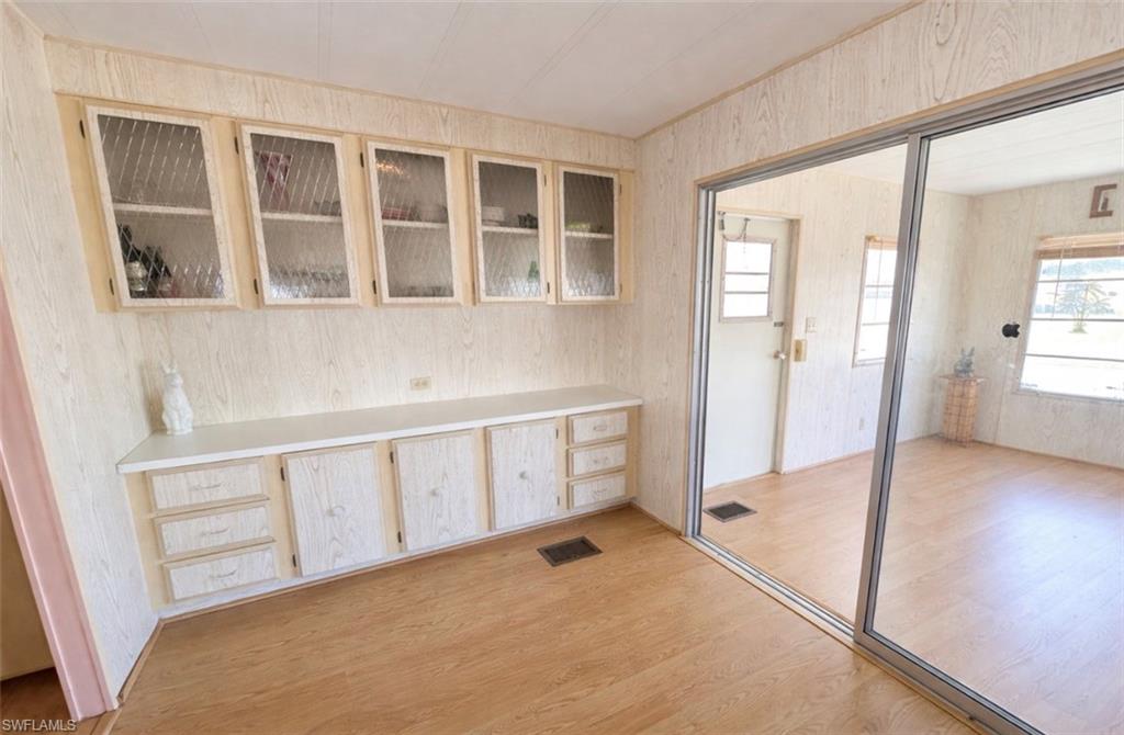 IMPERIAL HARBOR - Residential