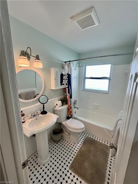 LAKE PARK - Residential Lease