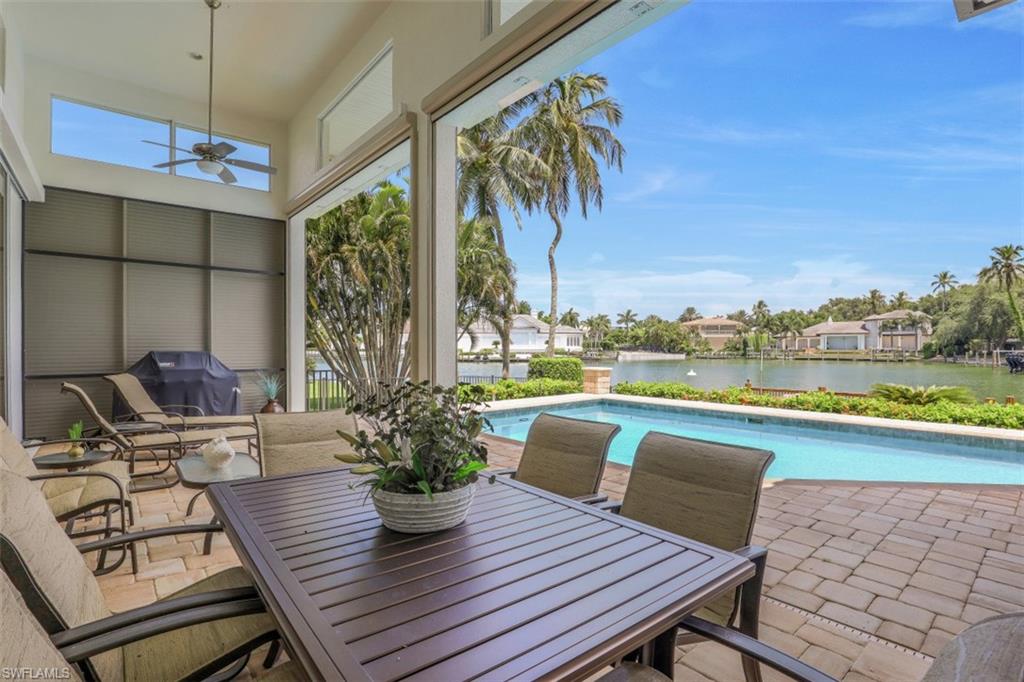 MOORINGS - Residential