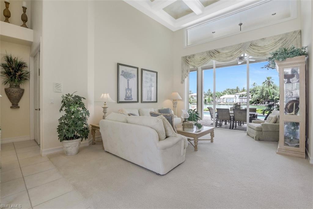 MOORINGS - Residential