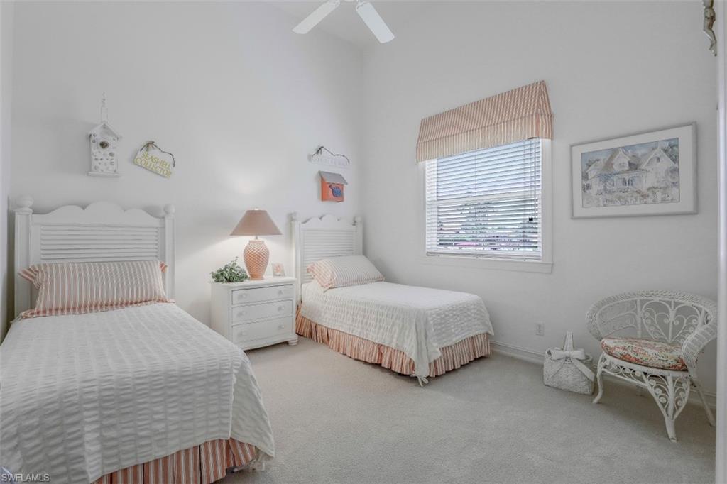 MOORINGS - Residential