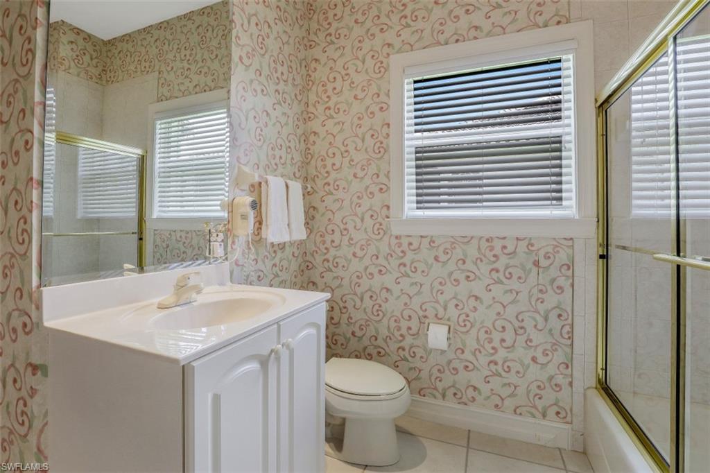 MOORINGS - Residential