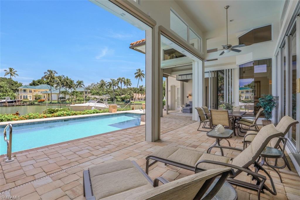 MOORINGS - Residential