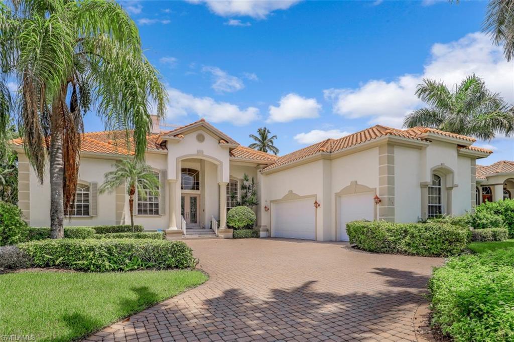 MOORINGS - Residential