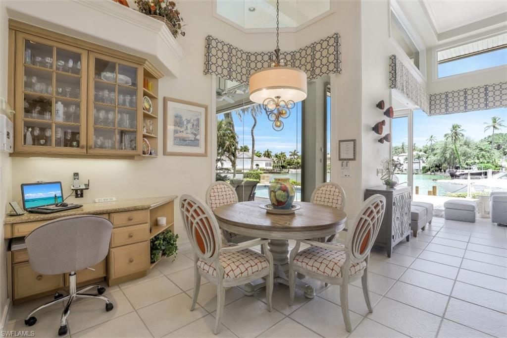 MOORINGS - Residential