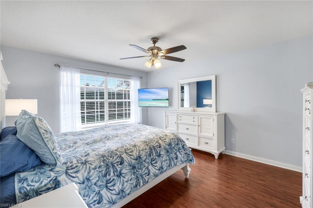 ISLAND WALK - Residential