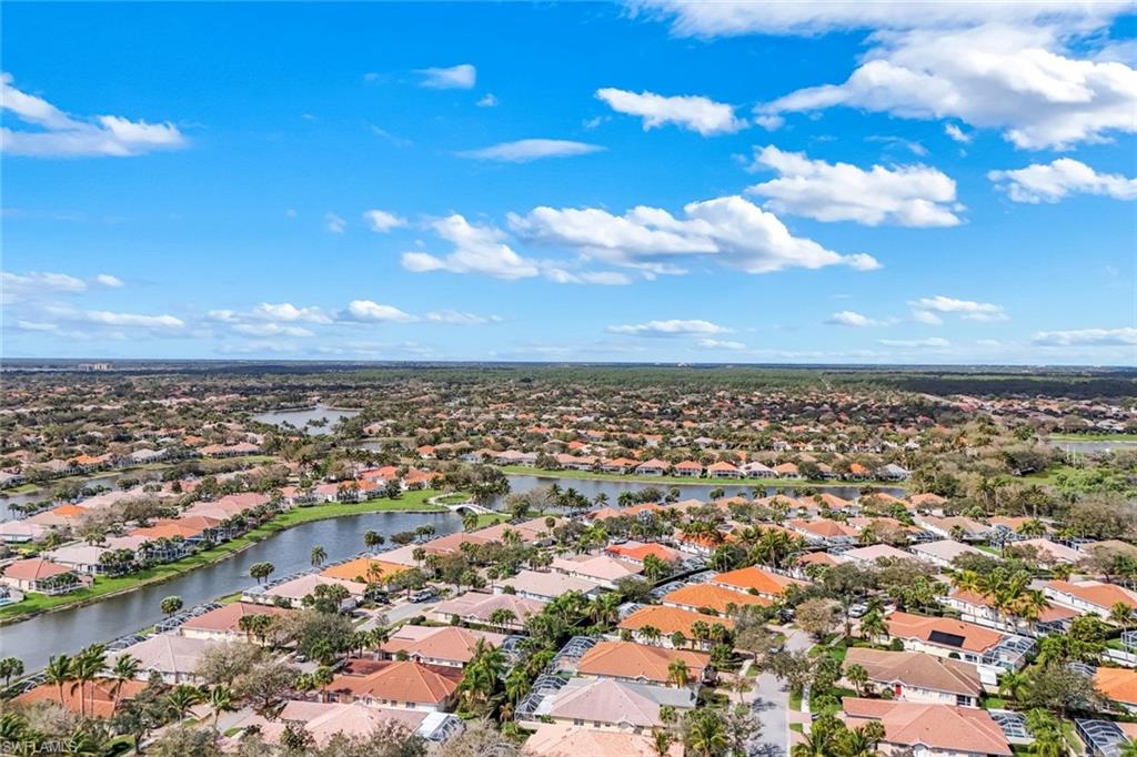 ISLAND WALK - Residential