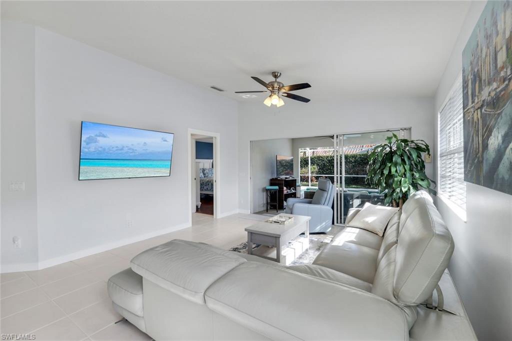 ISLAND WALK - Residential