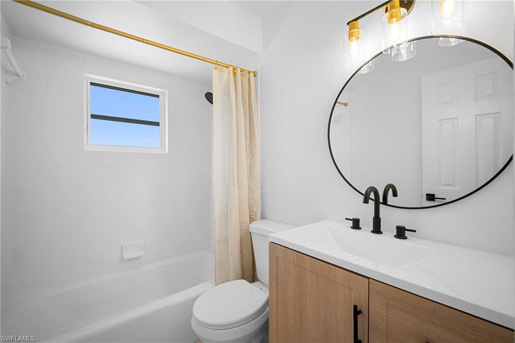 FORT MYERS SHORES - Residential