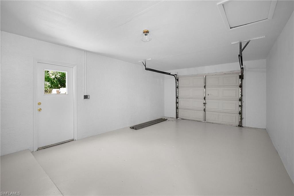 FORT MYERS SHORES - Residential