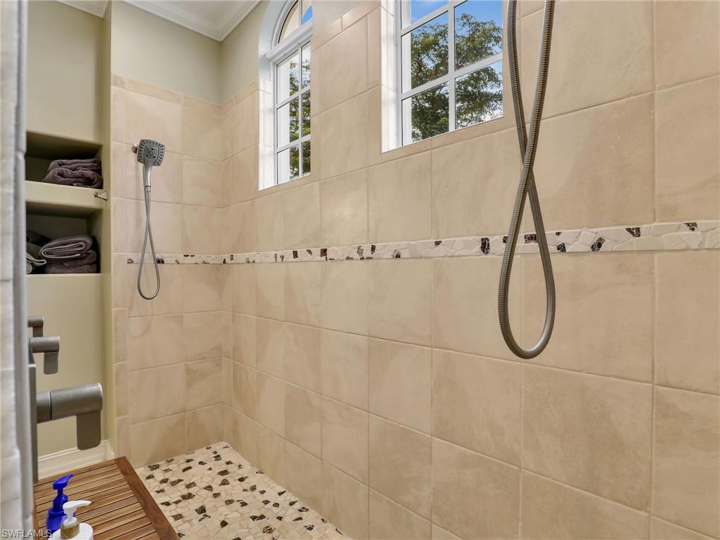 GRANDE ESTATES - Residential