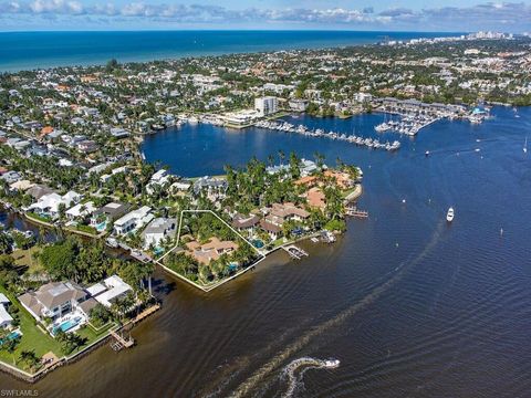 960 17th AVE S NAPLES FL 34102