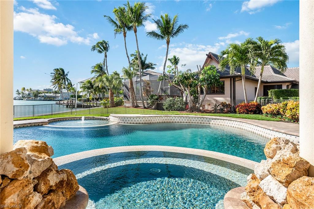 MARCO ISLAND - Residential