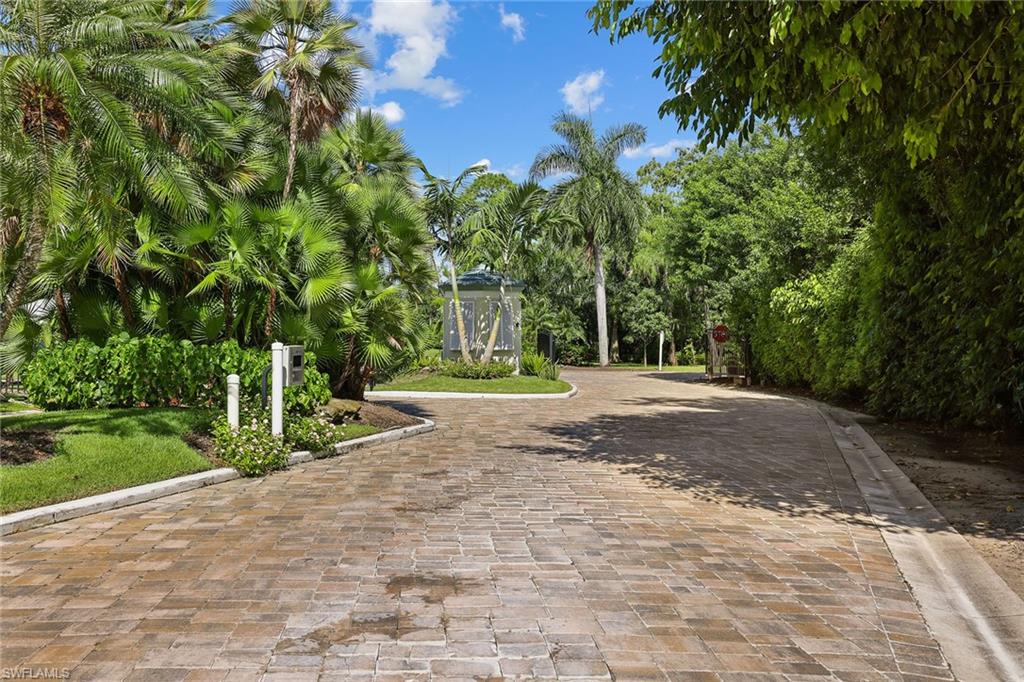 NAPLES BATH AND TENNIS CLUB - Residential