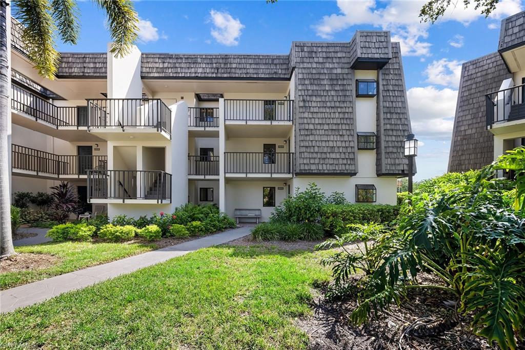 NAPLES BATH AND TENNIS CLUB - Residential