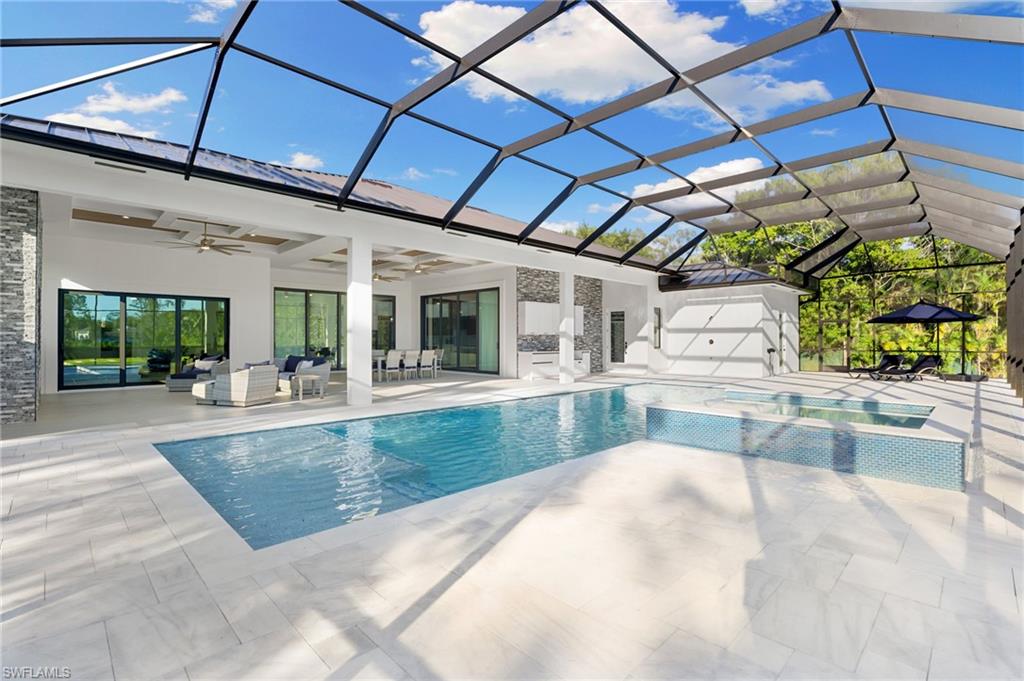 LIVINGSTON WOODS - Residential