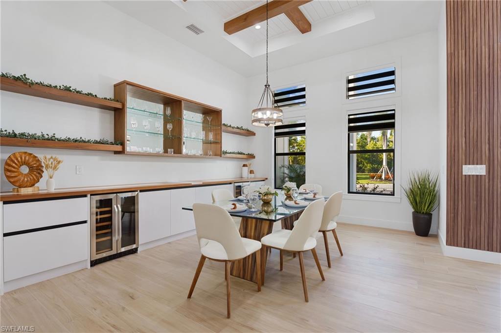 LIVINGSTON WOODS - Residential