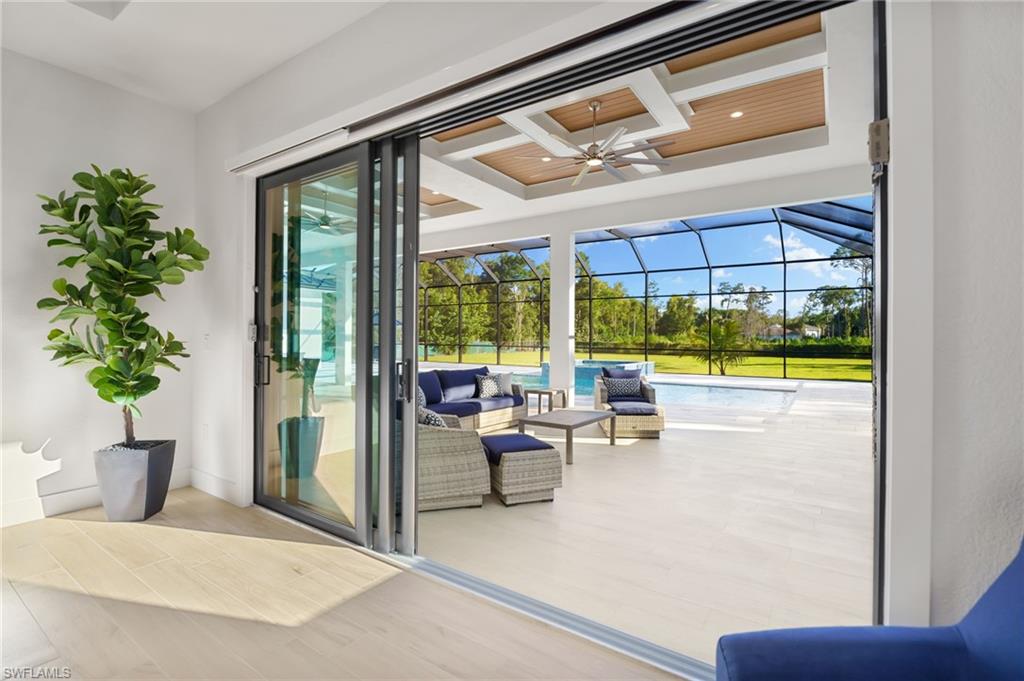 LIVINGSTON WOODS - Residential