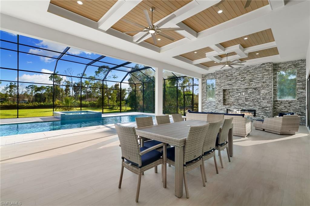 LIVINGSTON WOODS - Residential