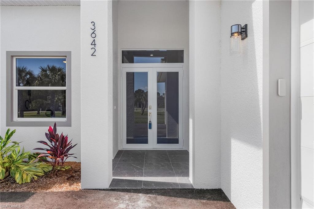 GOLDEN GATE ESTATES - Residential