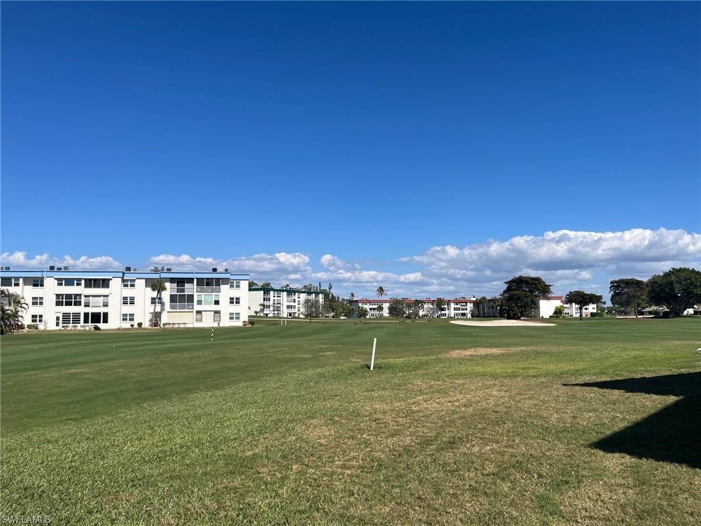 SEVEN LAKES - Residential