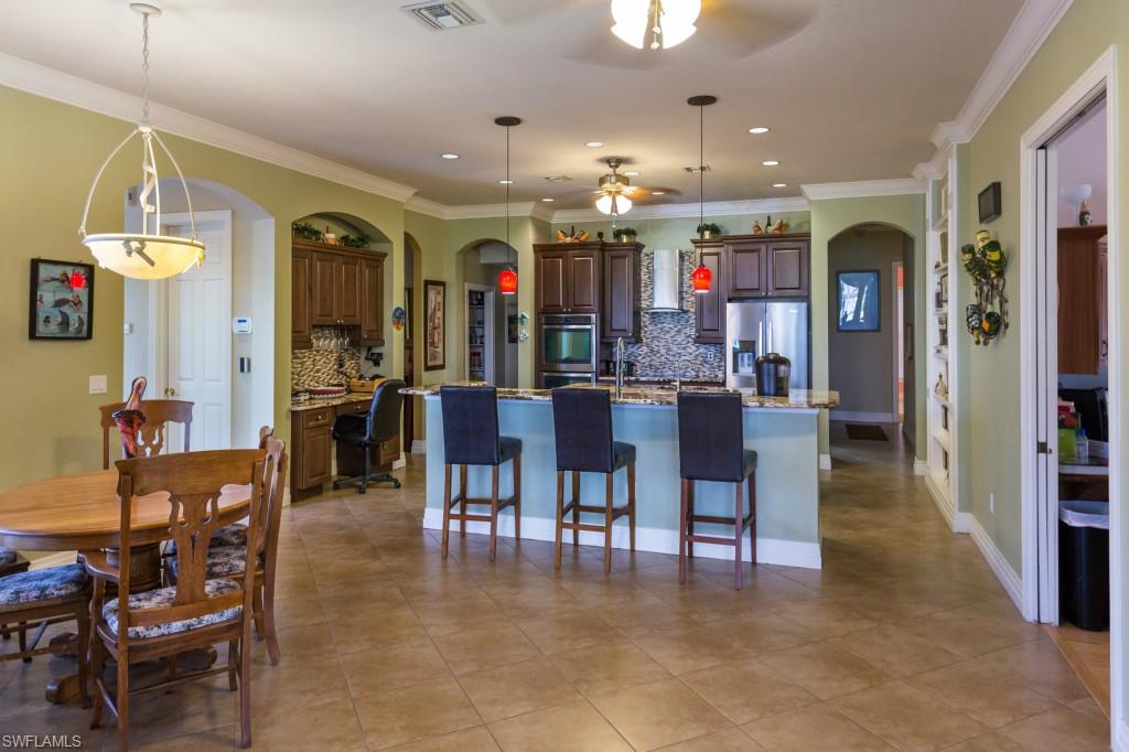 EDGEWATER - Residential