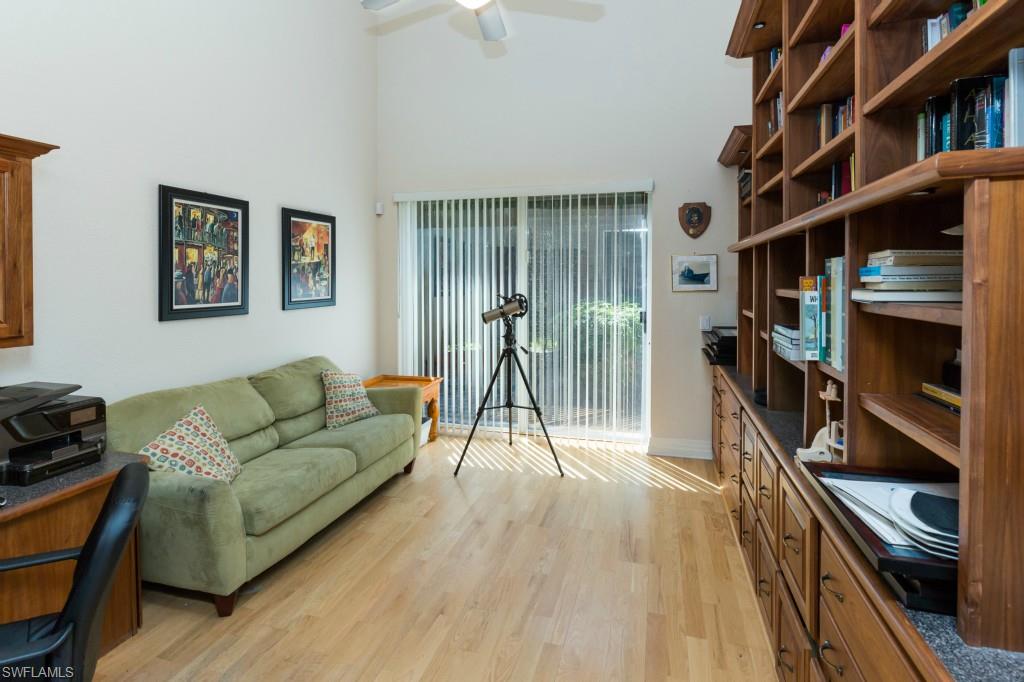 EDGEWATER - Residential