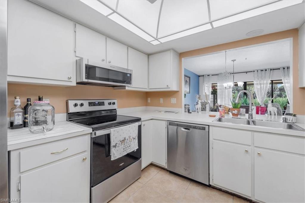 CYPRESS PINES CONDO - Residential