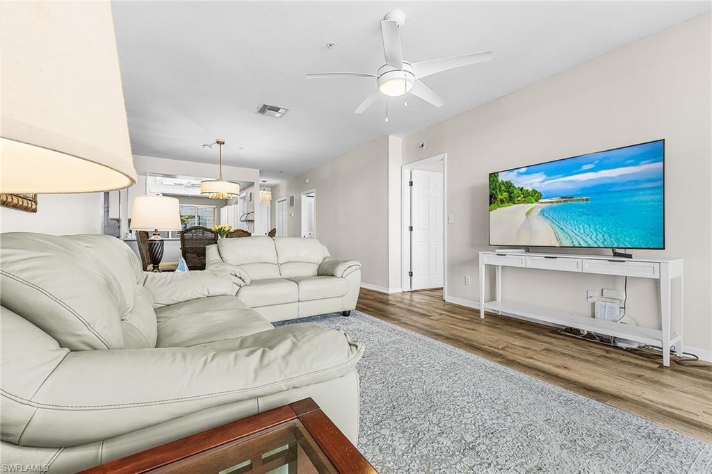 GOLFVIEW GOLF & RACQUET CLUB - Residential