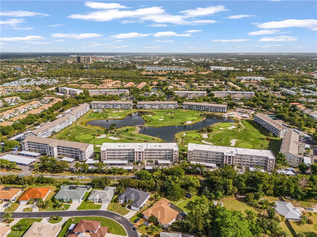 GOLFVIEW GOLF & RACQUET CLUB - Residential