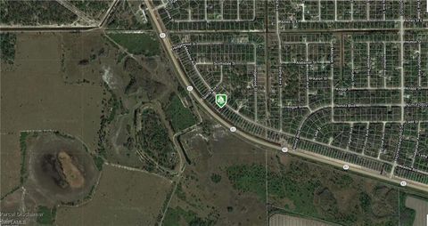 2512 Meadow RD LEHIGH ACRES FL 33974