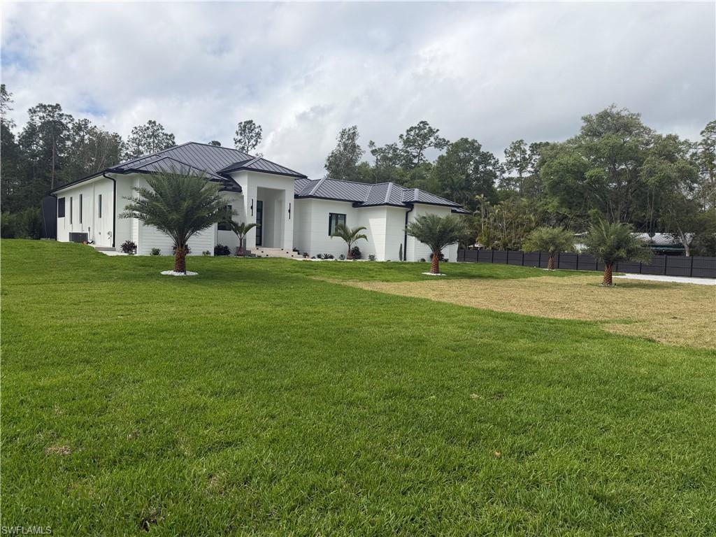 GOLDEN GATE ESTATES - Residential