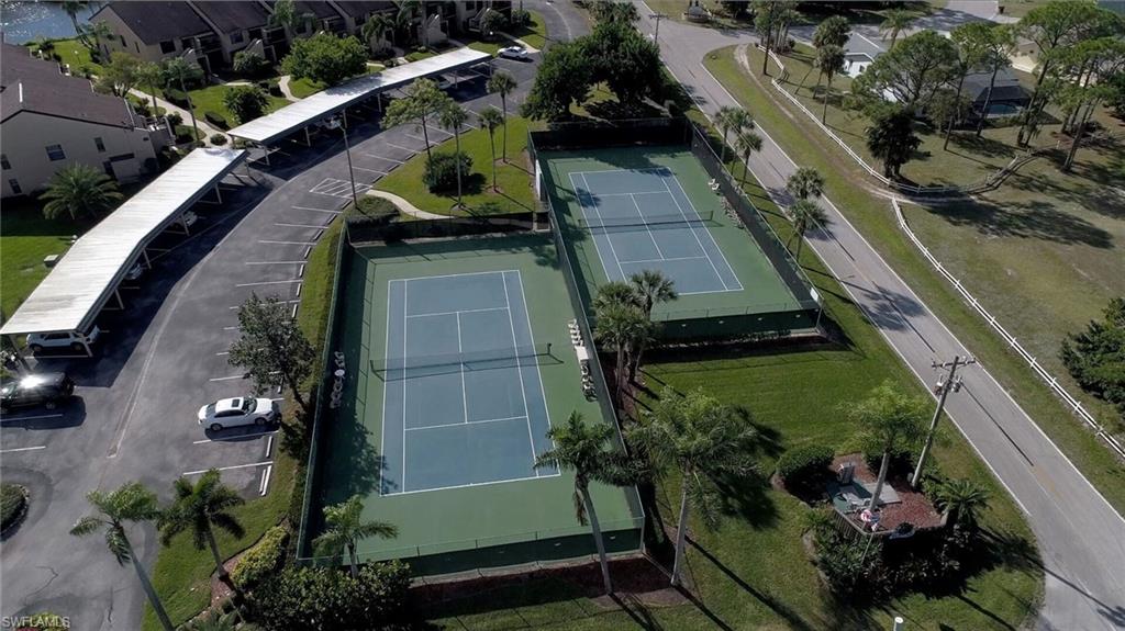 ADMIRALTY YACHT & RACQUET CLUB - Residential