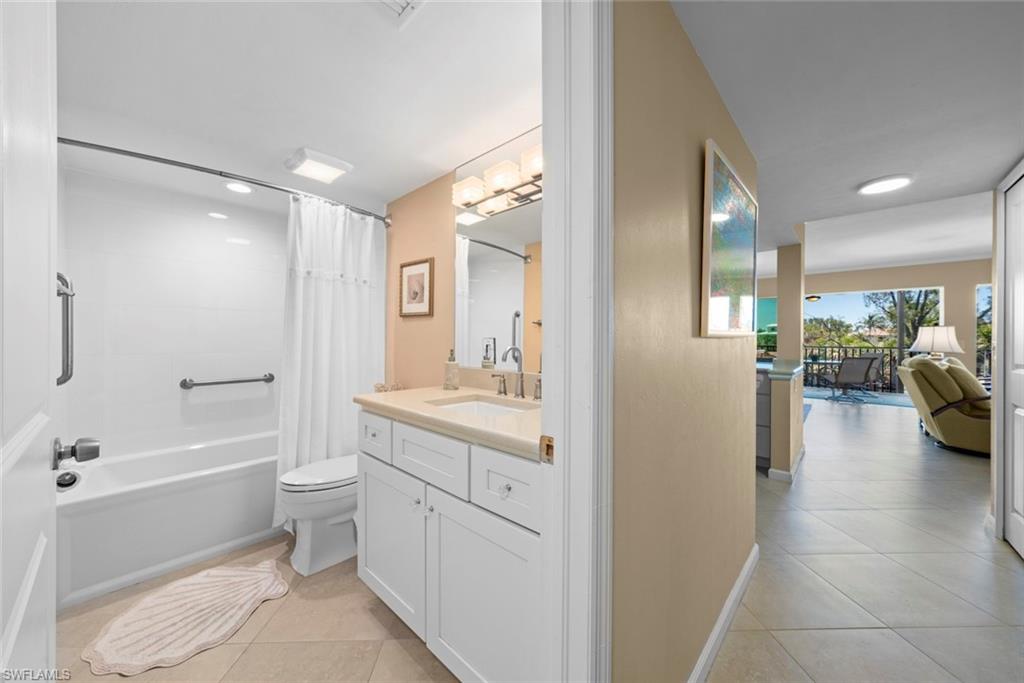 SUNSET SOUTH CONDO - Residential