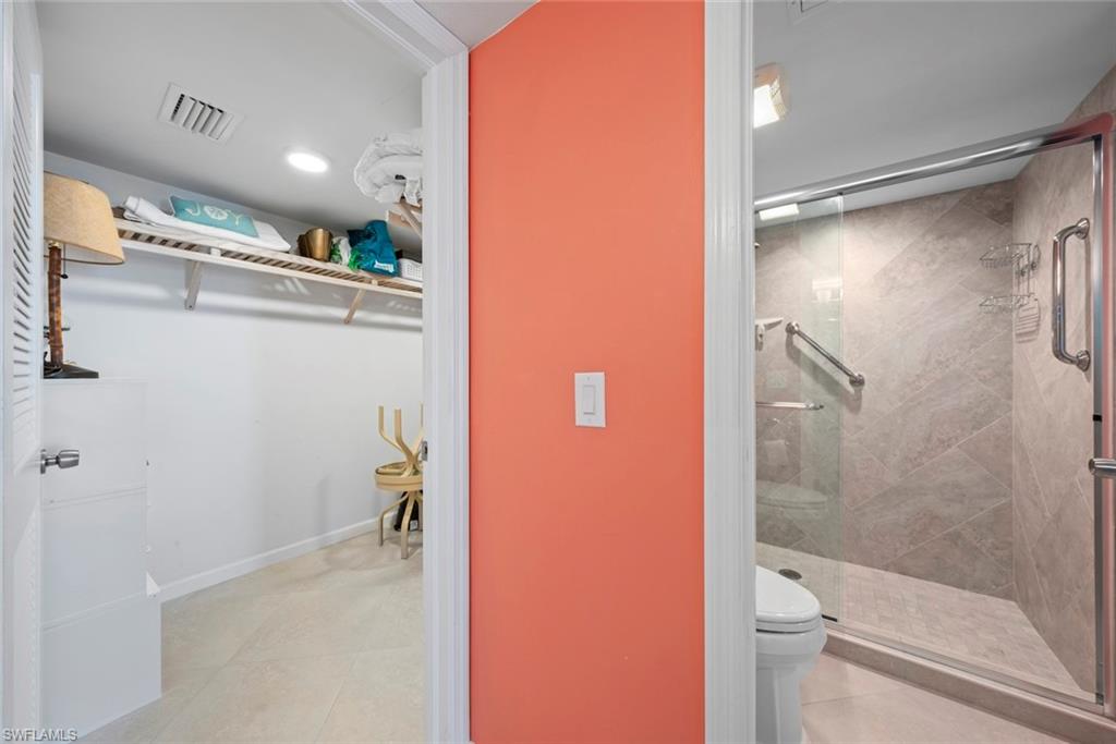 SUNSET SOUTH CONDO - Residential