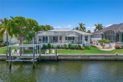 A home in MARCO ISLAND