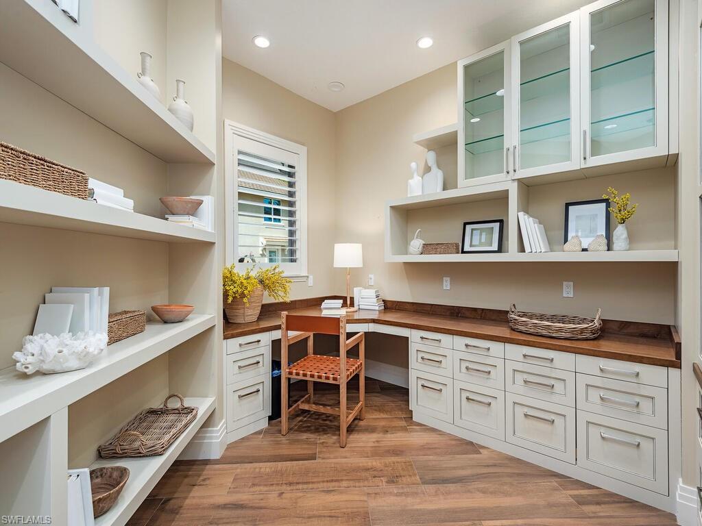 ESTATES AT GREY OAKS - Residential