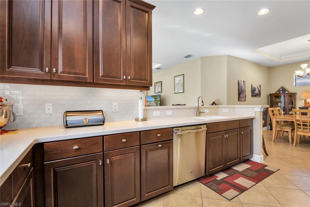 ESPLANADE AT HACIENDA LAKES - Residential