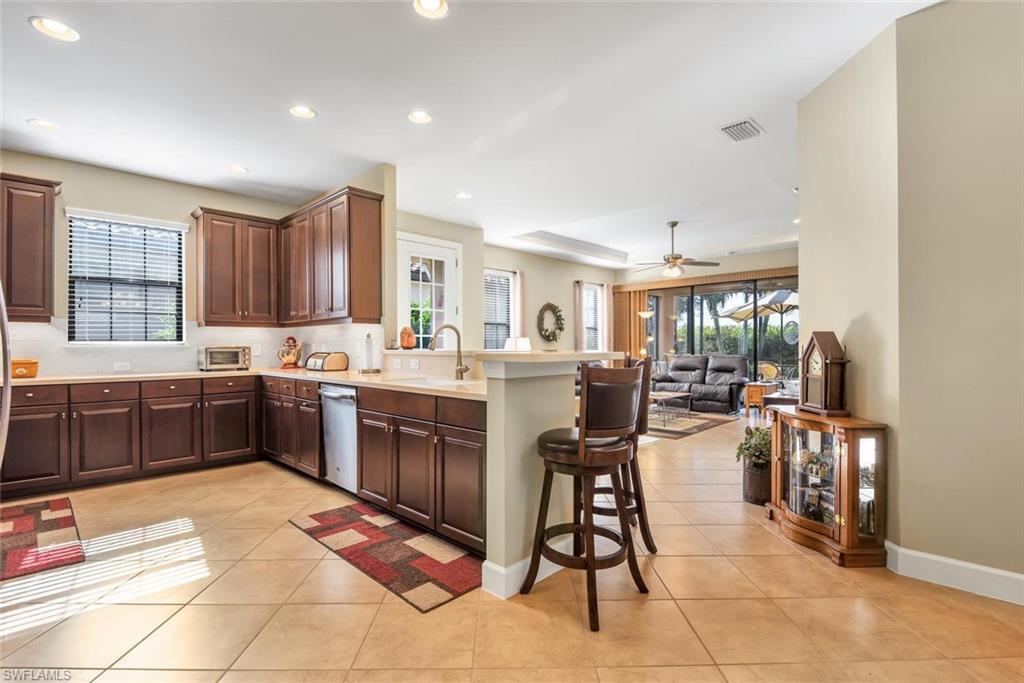 ESPLANADE AT HACIENDA LAKES - Residential