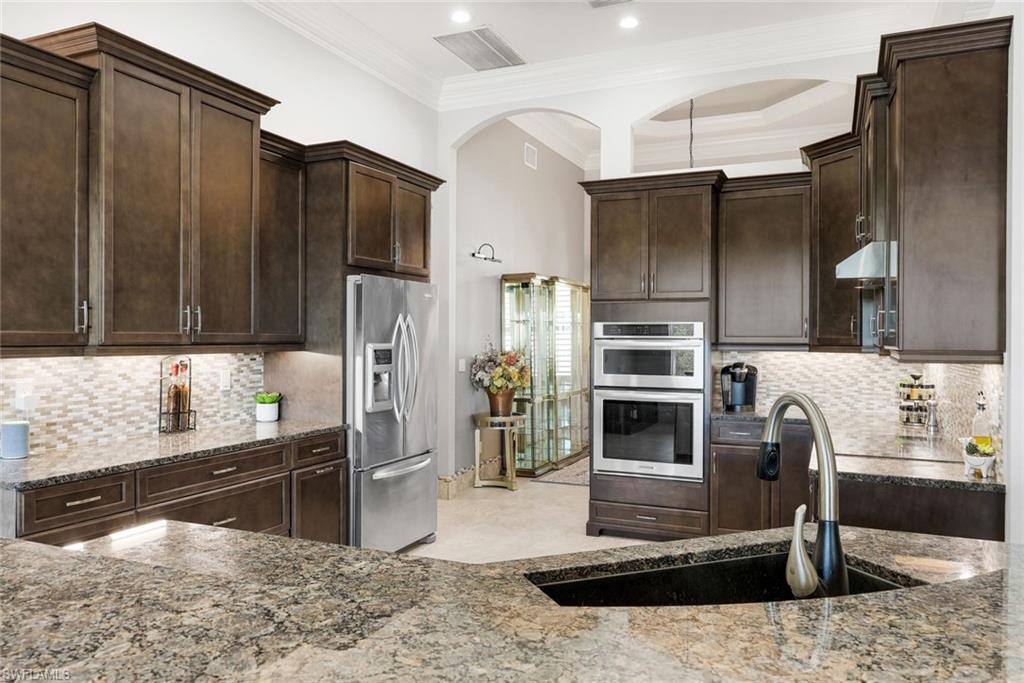 CAPE ROYAL - Residential