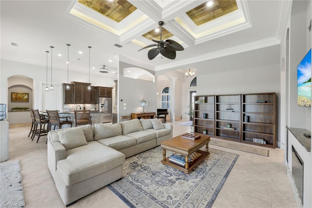 CAPE ROYAL - Residential