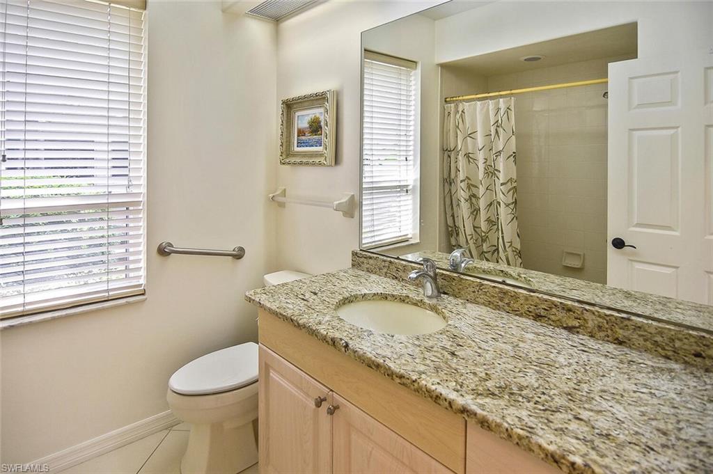 OAK COLONY - Residential