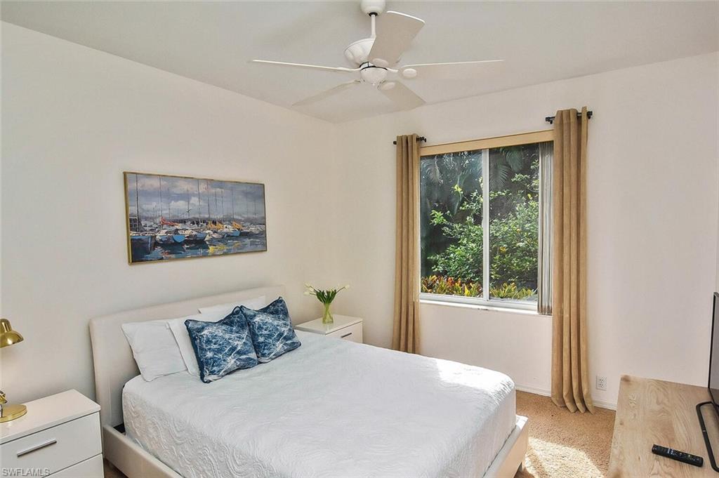 OAK COLONY - Residential