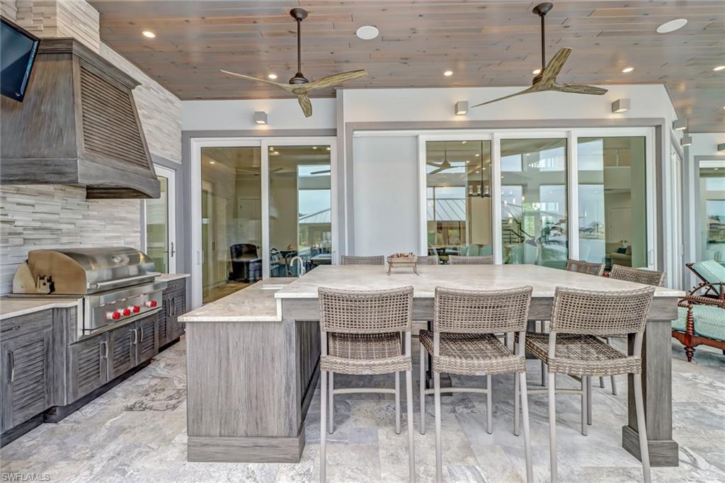 MARCO BEACH - Residential