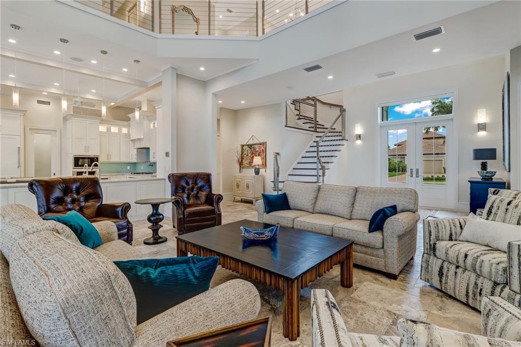 MARCO BEACH - Residential