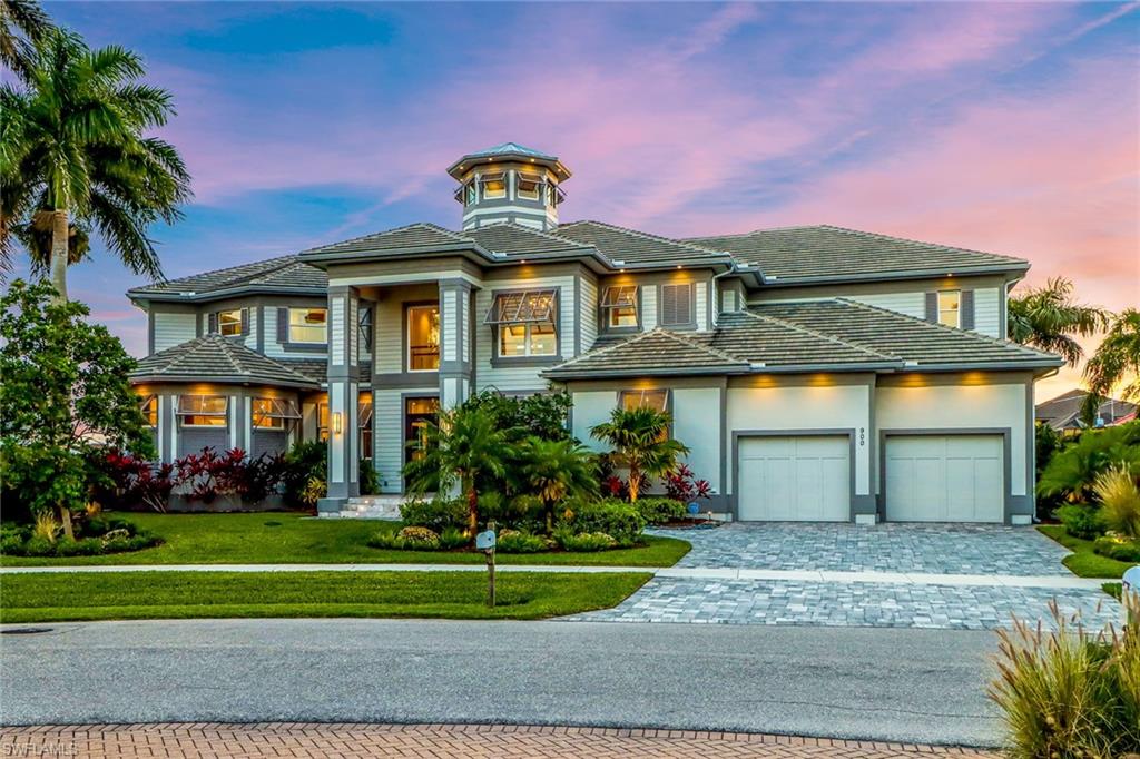 MARCO BEACH - Residential