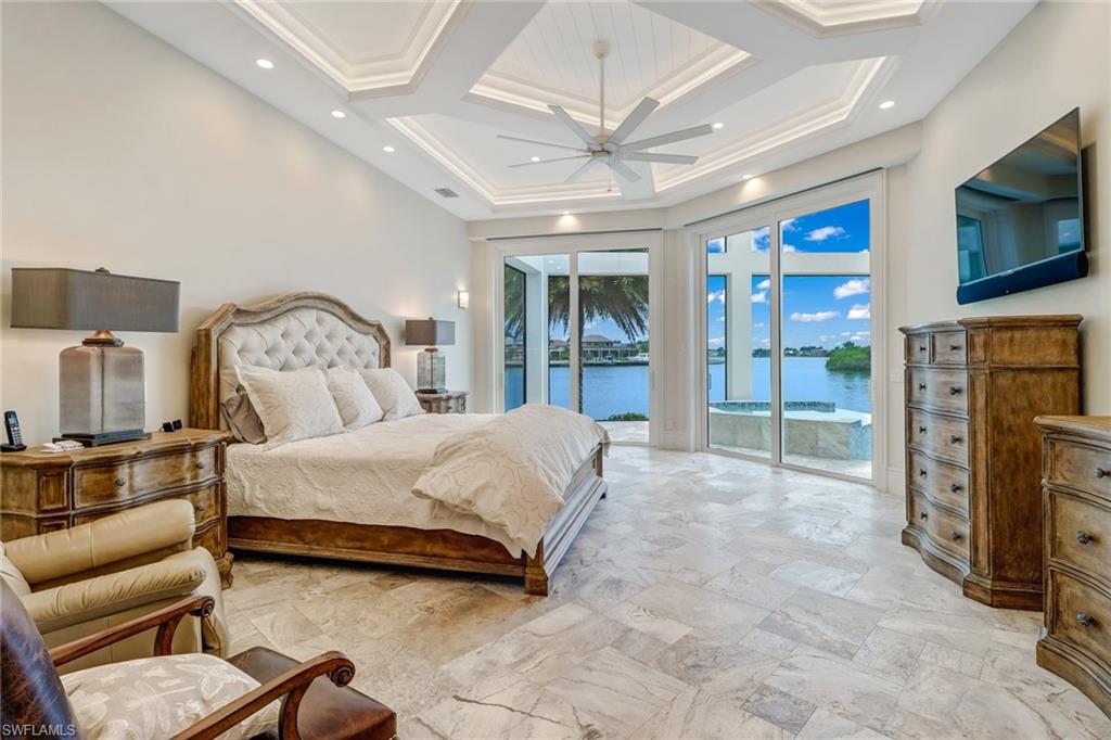 MARCO BEACH - Residential