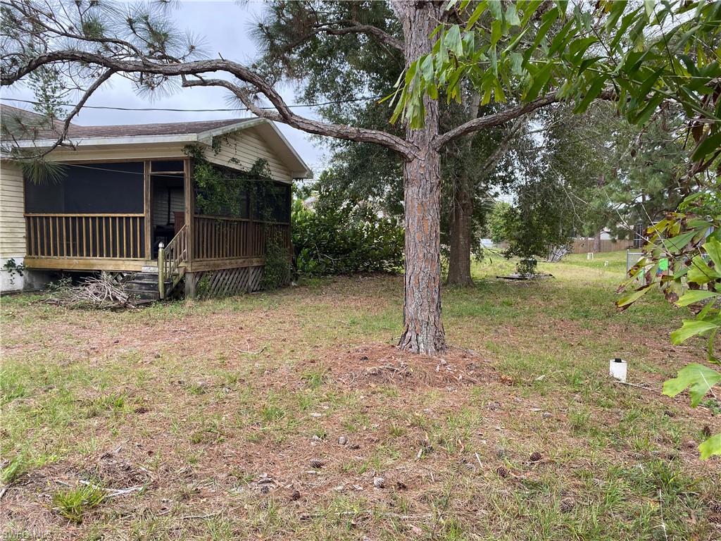 SAN CARLOS PARK - Residential